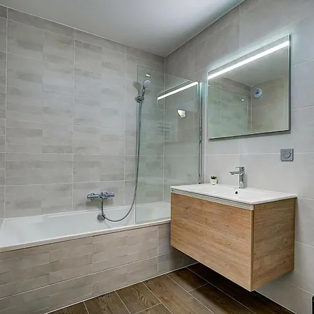 White Pearl - Centre De - 2ch - Renove Appartement *